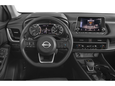 2024 Nissan Rogue SV Moonroof