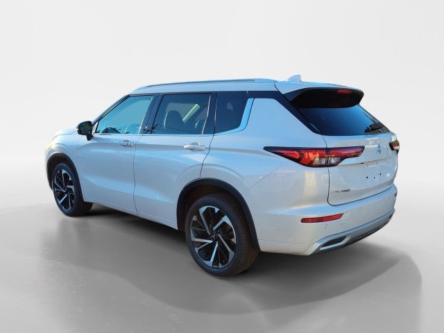 2023 Mitsubishi Outlander SEL