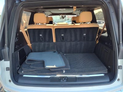 2022 Jeep Grand Wagoneer Series III