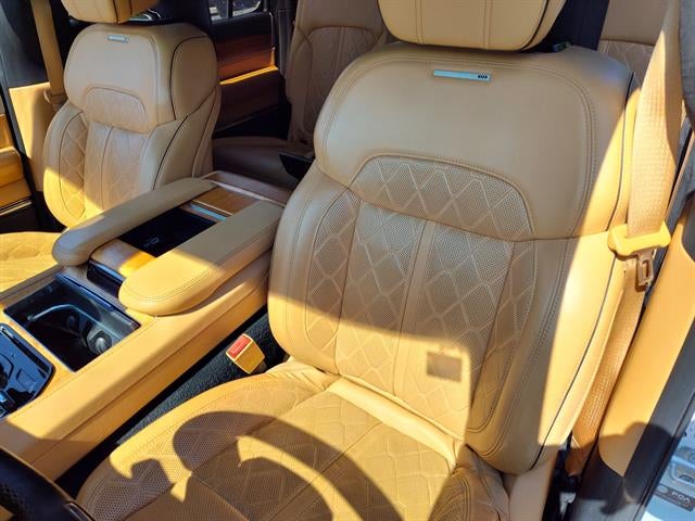 2022 Jeep Grand Wagoneer Series III