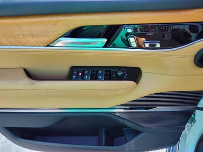 2022 Jeep Grand Wagoneer Series III