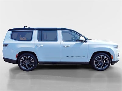 2022 Jeep Grand Wagoneer Series III