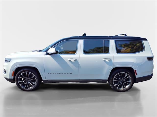2022 Jeep Grand Wagoneer Series III