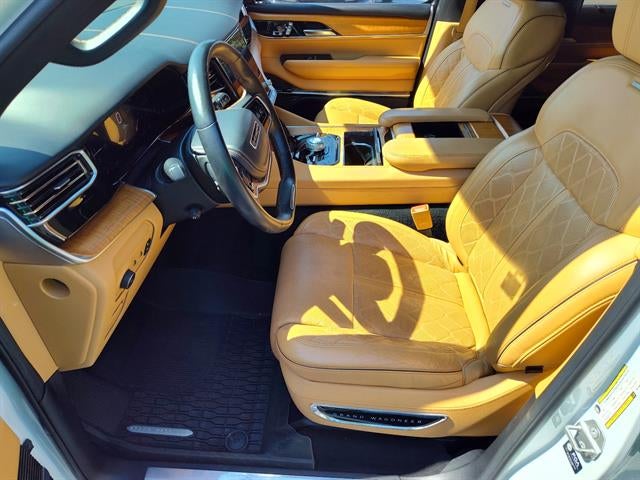 2022 Jeep Grand Wagoneer Series III