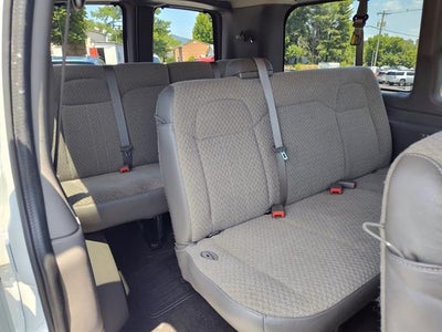 2017 Chevrolet Express Passenger LT 2500