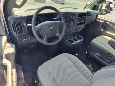 2017 Chevrolet Express Passenger LT 2500