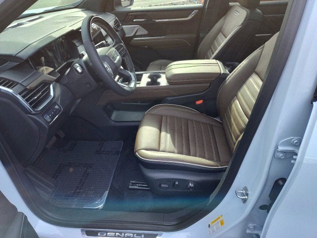 2026 GMC Acadia AWD Denali Ultimate