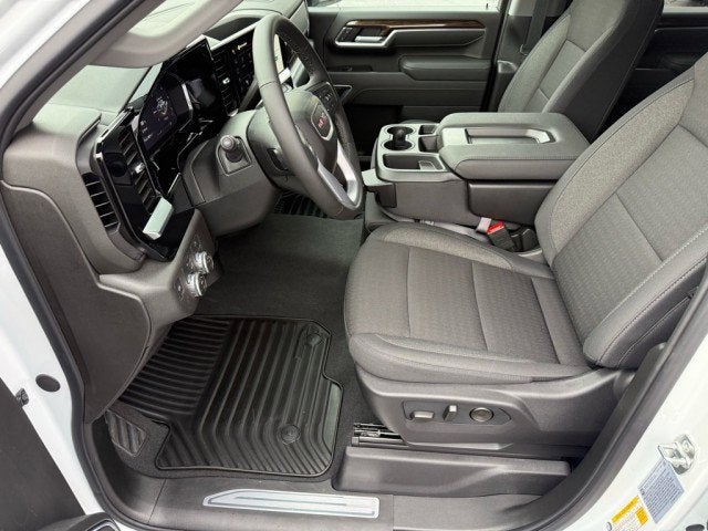 2026 GMC Sierra 2500HD SLE