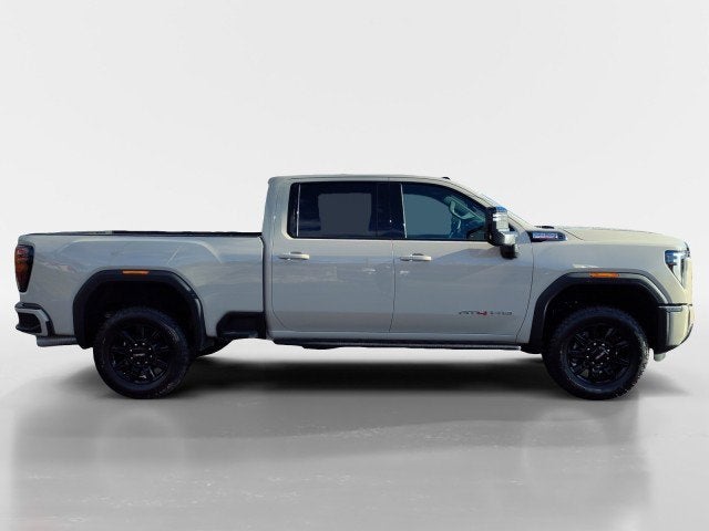 2026 GMC Sierra 2500HD AT4