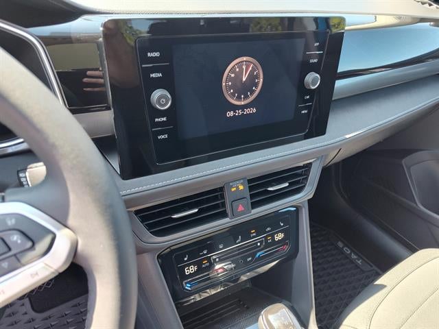 2025 Volkswagen Taos SE Black 4Motion