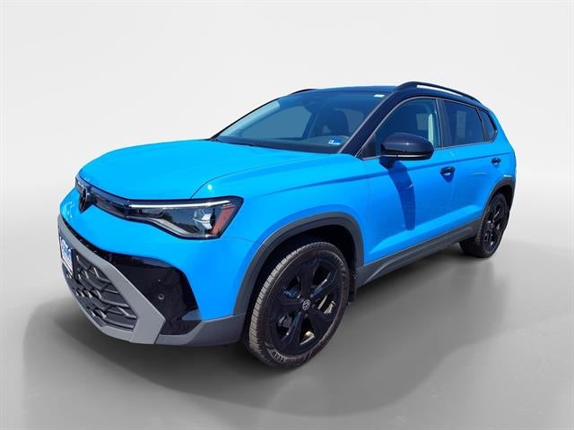 2025 Volkswagen Taos SE Black 4Motion