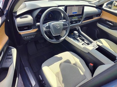 2025 Toyota Grand Highlander LE