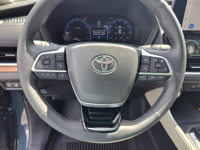 2025 Toyota Grand Highlander LE