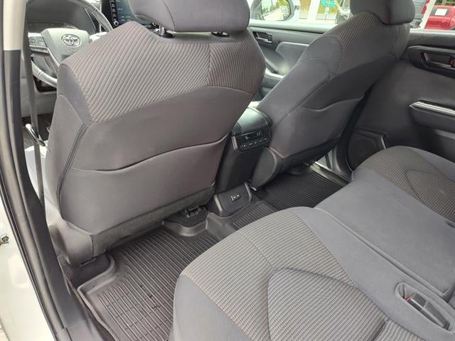 2022 Toyota Highlander LE