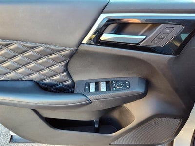 2023 Mitsubishi Outlander SEL