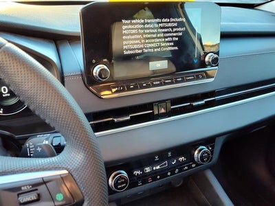2023 Mitsubishi Outlander SEL