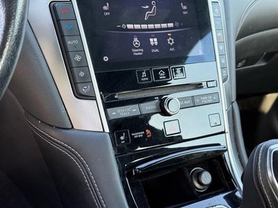 2019 INFINITI Q60 3.0T Luxe