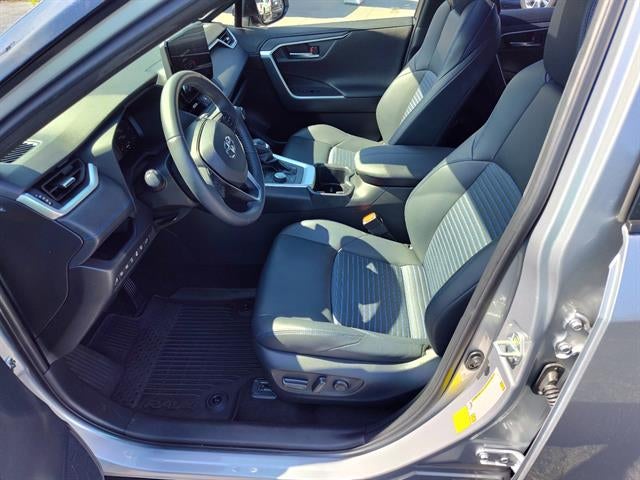 2024 Toyota RAV4 XSE