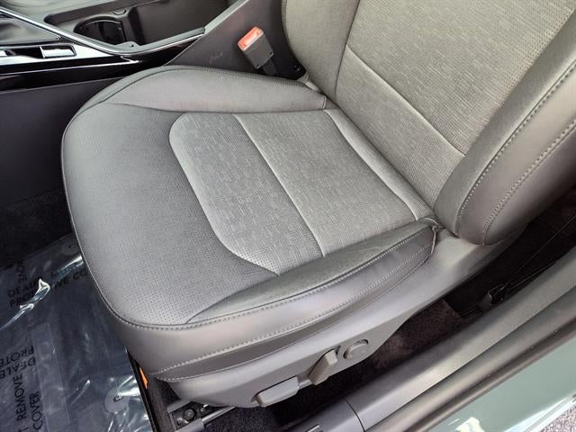 2025 Kia Niro SX