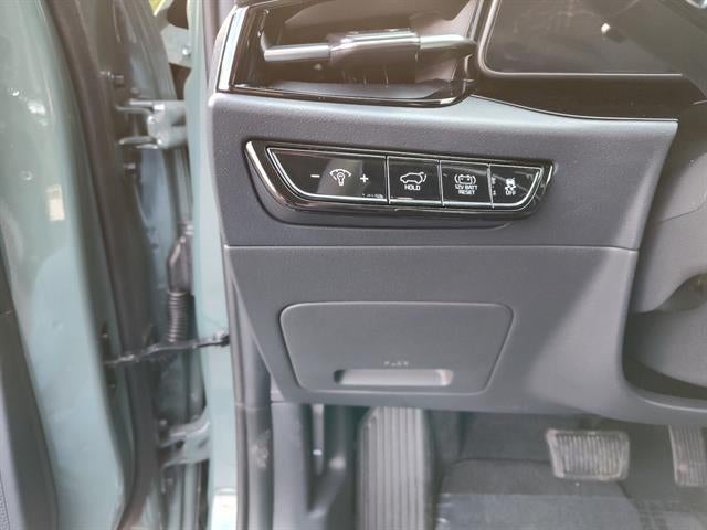 2025 Kia Niro SX