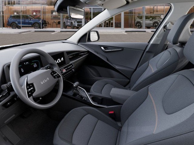2025 Kia Niro LX